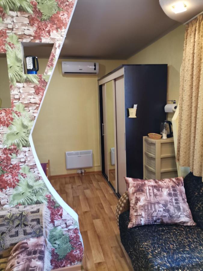 Гостевой Дом В Гаграх"Море Солнца" Gagra Exterior foto